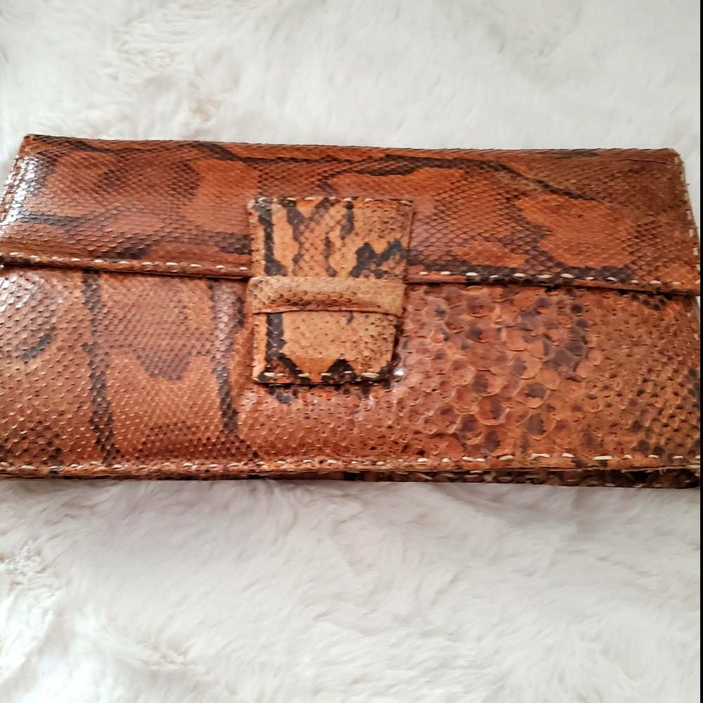 SNAKE Clutch